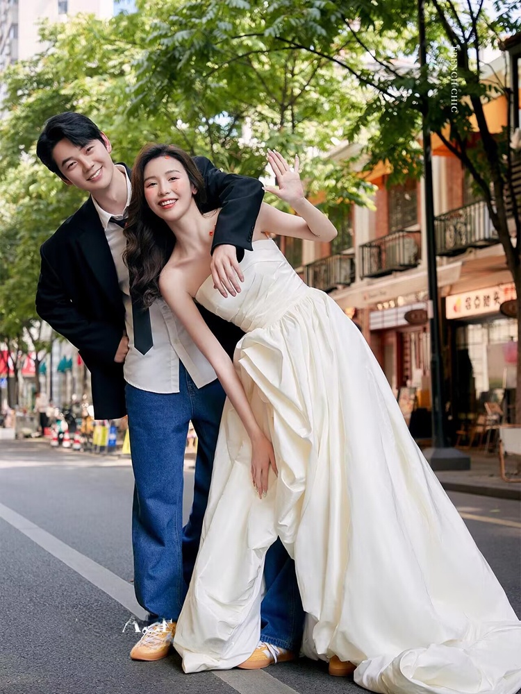 Korean Style Denim Young Coupl – Photography Young recenzja i cena