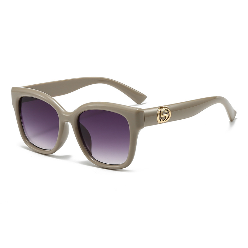 Retro Minimalist Solid Color F – Photography Street recenzja i cena